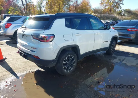 2019 Jeep Compass Trailhawk 4X4 z USA, uszkodzony, nr VIN 3C4NJDDB9KT727827